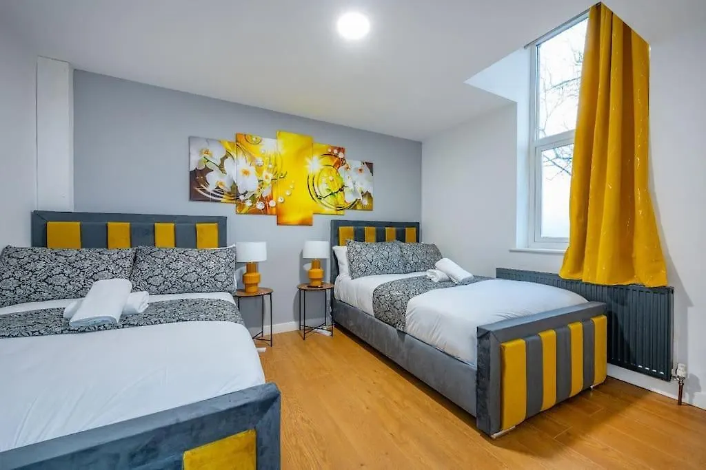 *F18Gh* For Relaxed & Cosy Stay/Free Parking/Wifi ليدز