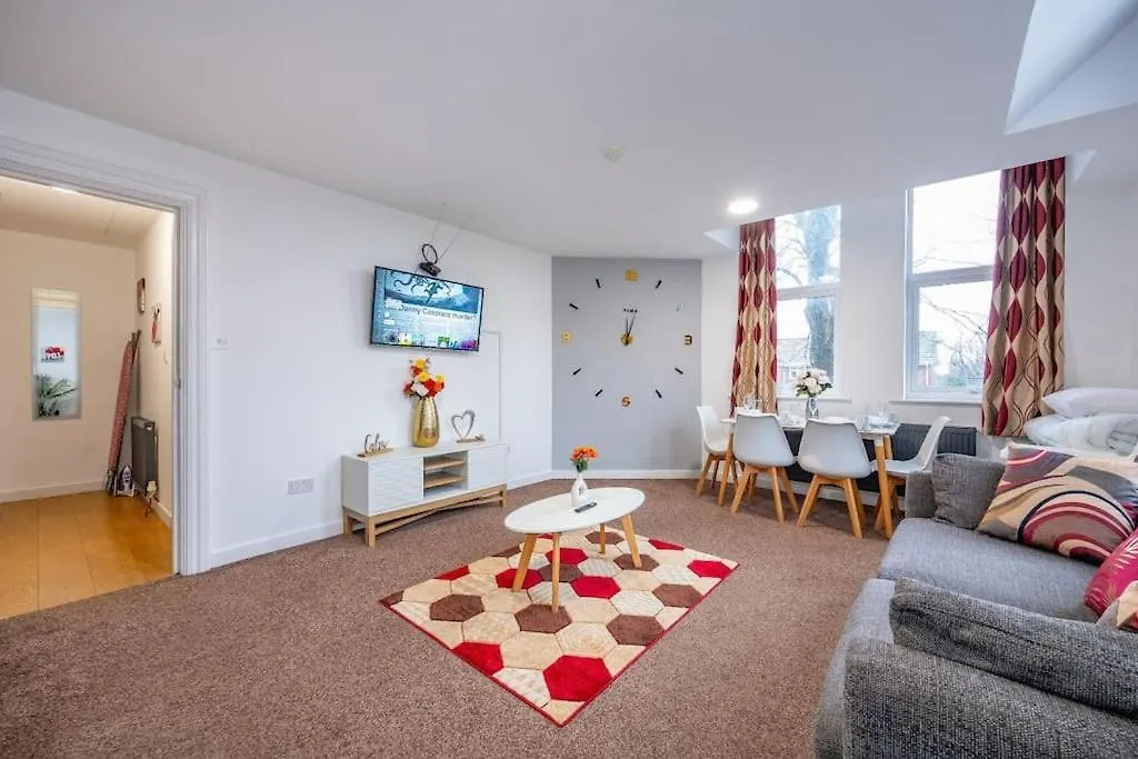 *F18Gh* For Relaxed & Cosy Stay/Free Parking/Wifi 리즈 아파트